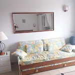 Aphotel Paraiso Del Sur In Centro Citta, Wifi Personale, Vista Mare Con Terrazza, Ristoranti E Pub Adiacenti, Taxi E Bus, Atelier Cura Persona, Farmacia Con Medico アパート アデヘ