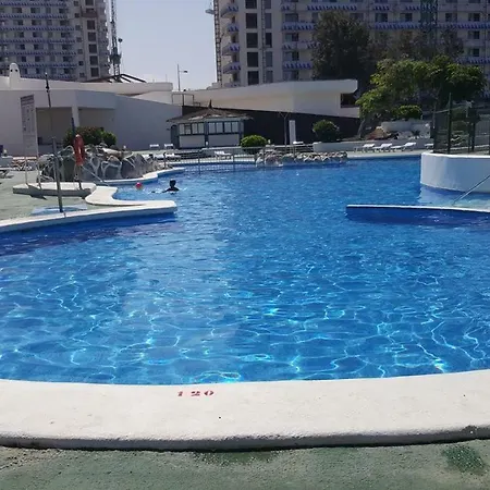 Appartement Aphotel Paraiso Del Sur In Centro Citta, Wifi Personale, Vista Mare Con Terrazza, Ristoranti E Pub Adiacenti, Taxi E Bus, Atelier Cura Persona, Farmacia Con Medico